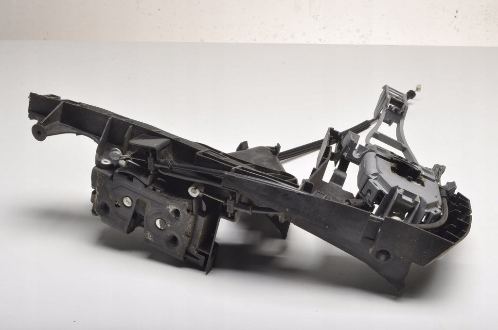 VOLVO S40 II V50 DOOR LOCK LEFT FRONT LIFT 6 PIN EUROPE 30799308
