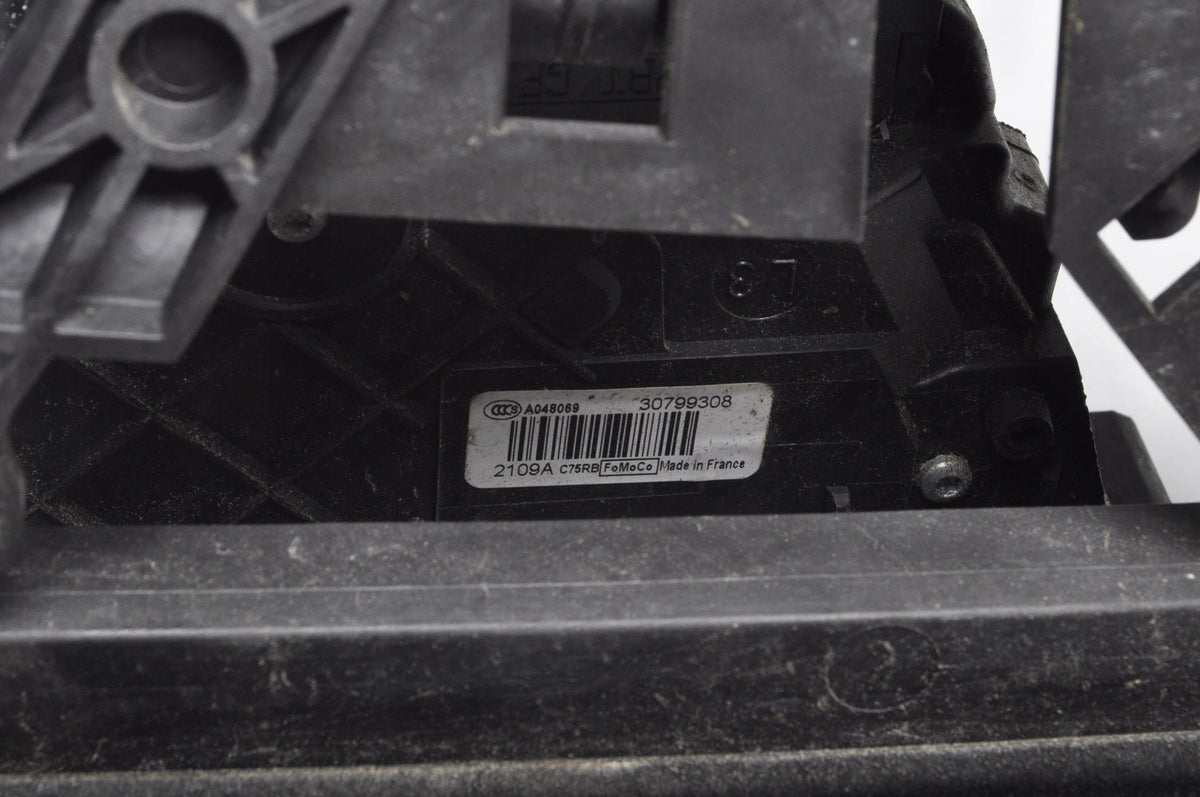 VOLVO S40 II V50 DOOR LOCK LEFT FRONT LIFT 6 PIN EUROPE 30799308