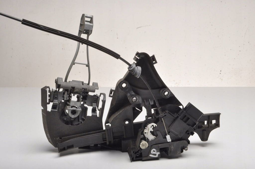 VOLVO S40 II V50 DOOR LOCK LEFT FRONT LIFT 6 PIN EUROPE 30799308