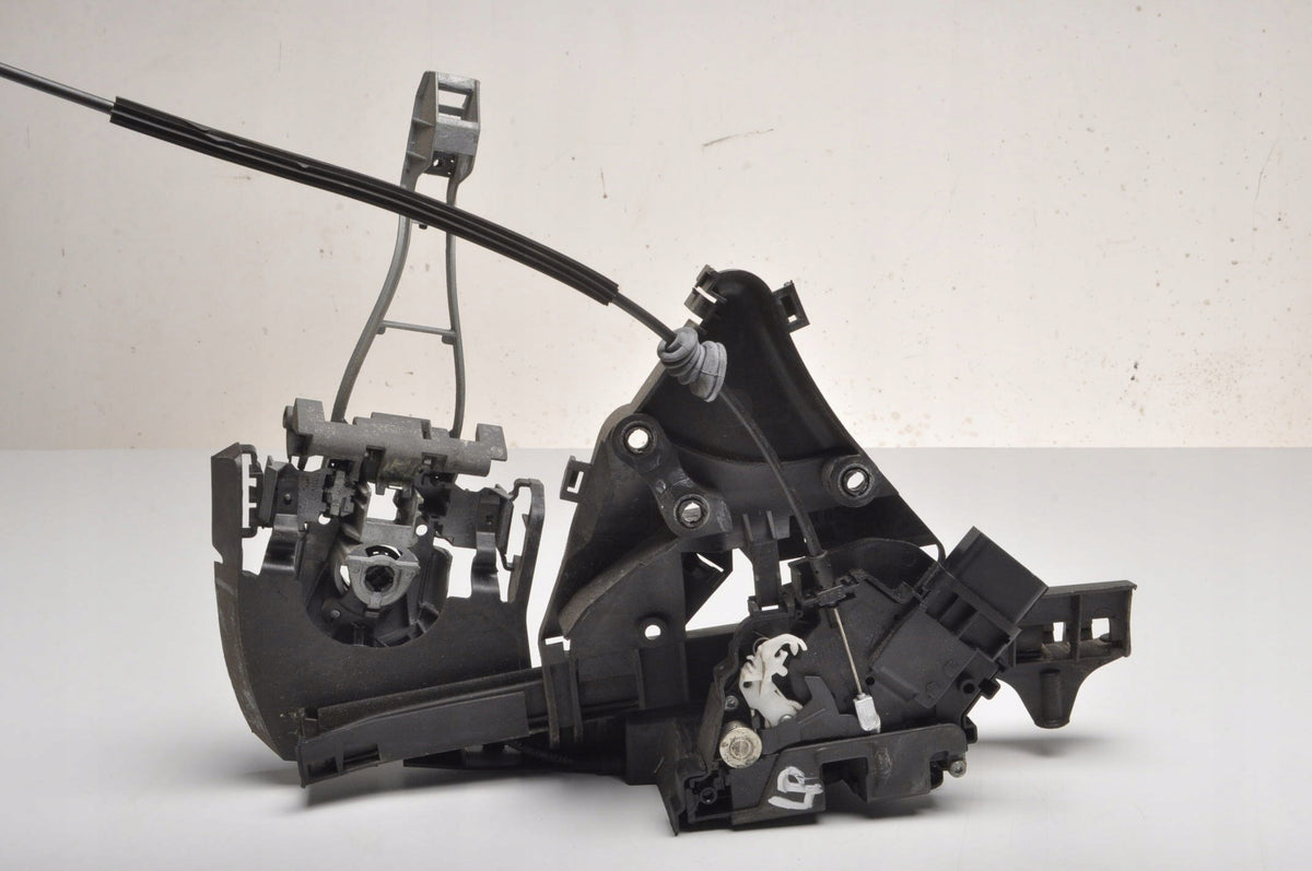 VOLVO S40 II V50 DOOR LOCK LEFT FRONT LIFT 6 PIN EUROPE 30799308