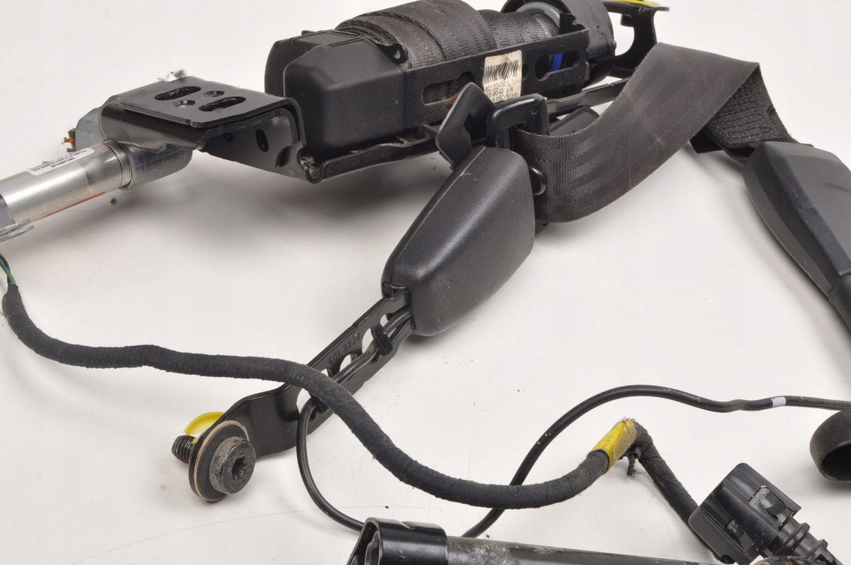 VOLVO S40 II V50 SEAT BELT LEFT FRONT 30661788 + CLIPPER