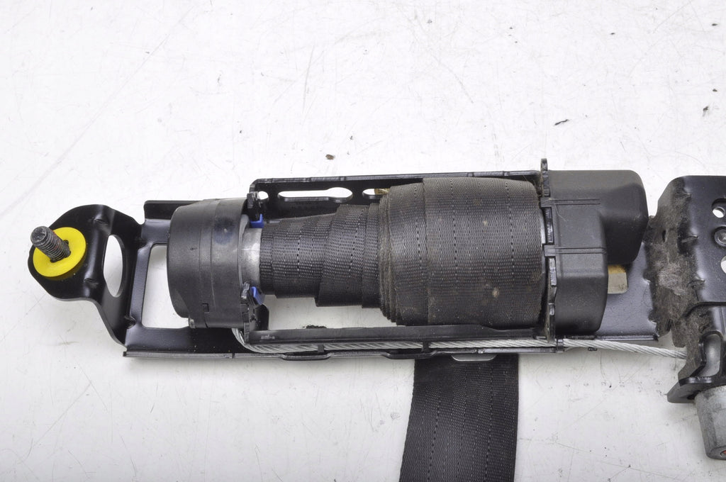 VOLVO S40 II V50 SEAT BELT LEFT FRONT 30661788