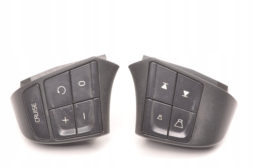 VOLVO S40 II V50 STEERING WHEEL BUTTONS 30710725 30710722