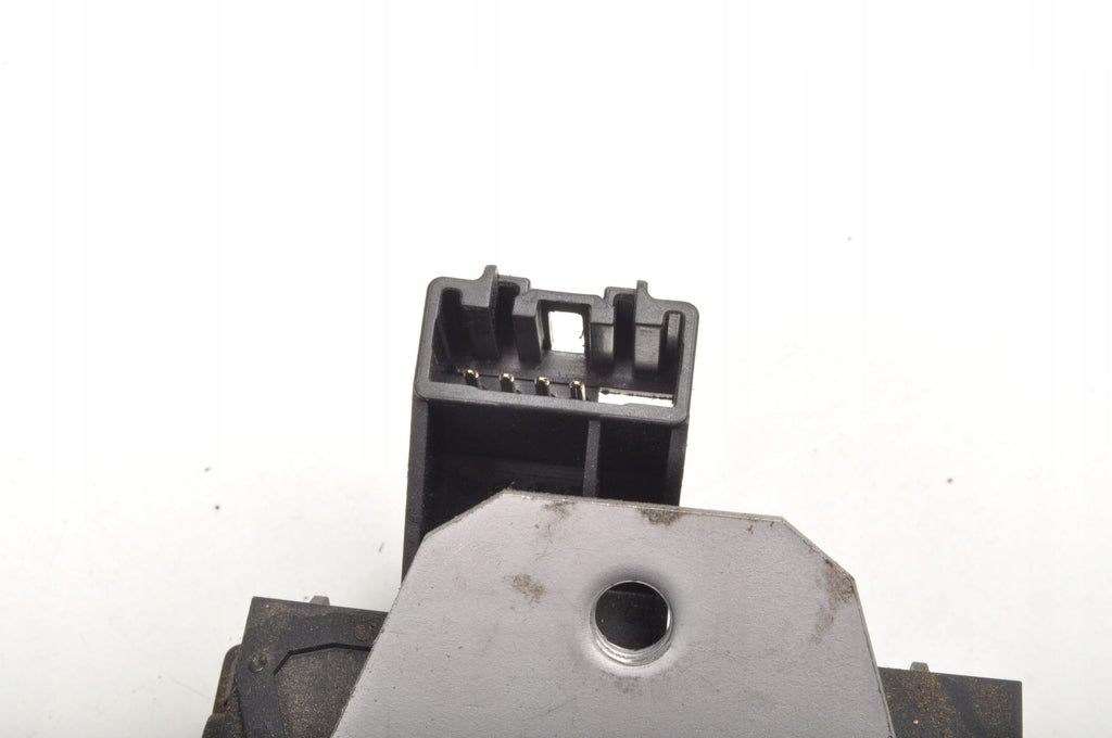 VOLVO S40 II V50 TAILGATE LOCK LIFT 30799474 4 PINS