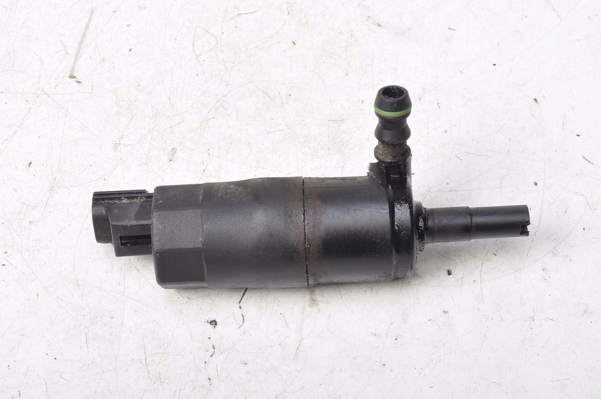 VOLVO S40 II V50 WASHER PUMP MOTOR 5W93-13K082-AA
