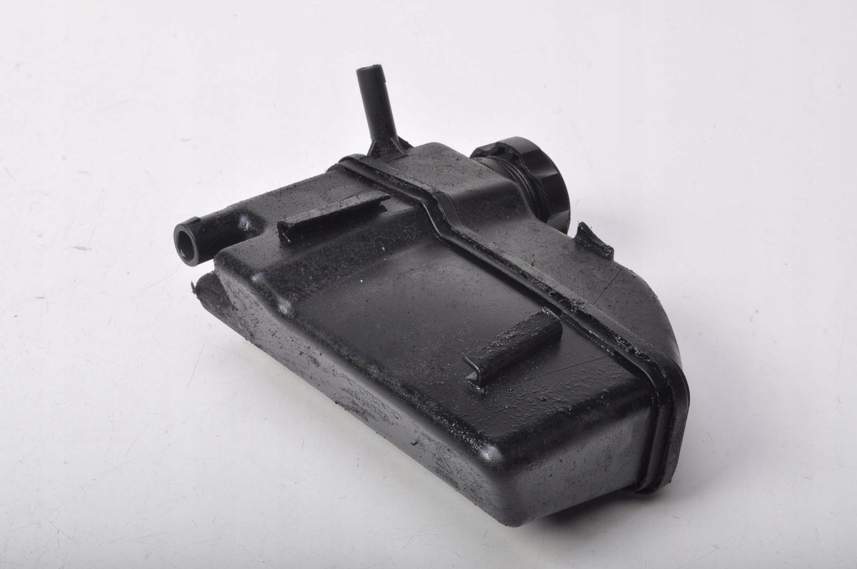 VOLVO S60 AND 2.4 D5 EXPANSION TANK 8649720