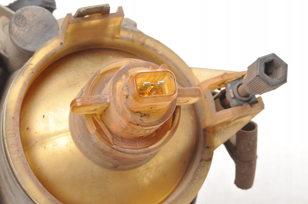 VOLVO S60 AND HALOGEN RIGHT 8693337