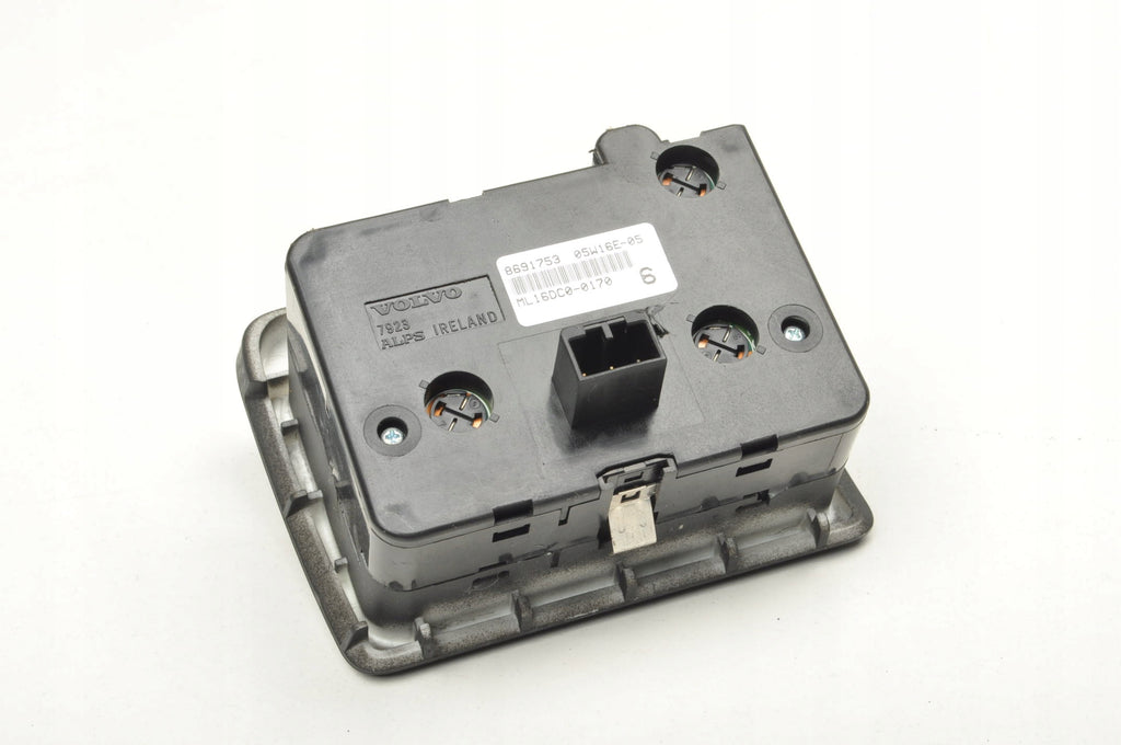 VOLVO S60 AND V60 II LIGHT SWITCH LIFT 8691753 WOOD