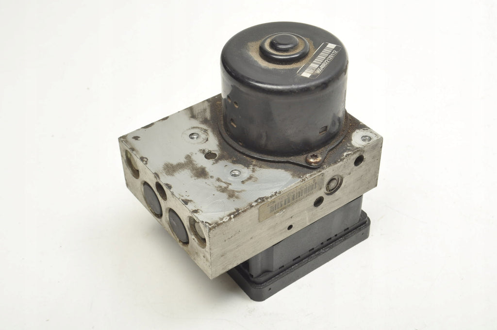 VOLVO S60 AND V70 II PUMP ABS P08619974