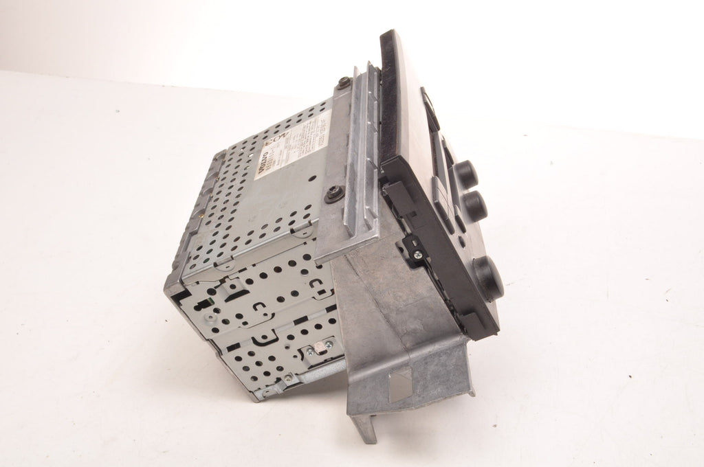 VOLVO S60 AND V70 II RADIO 8633160