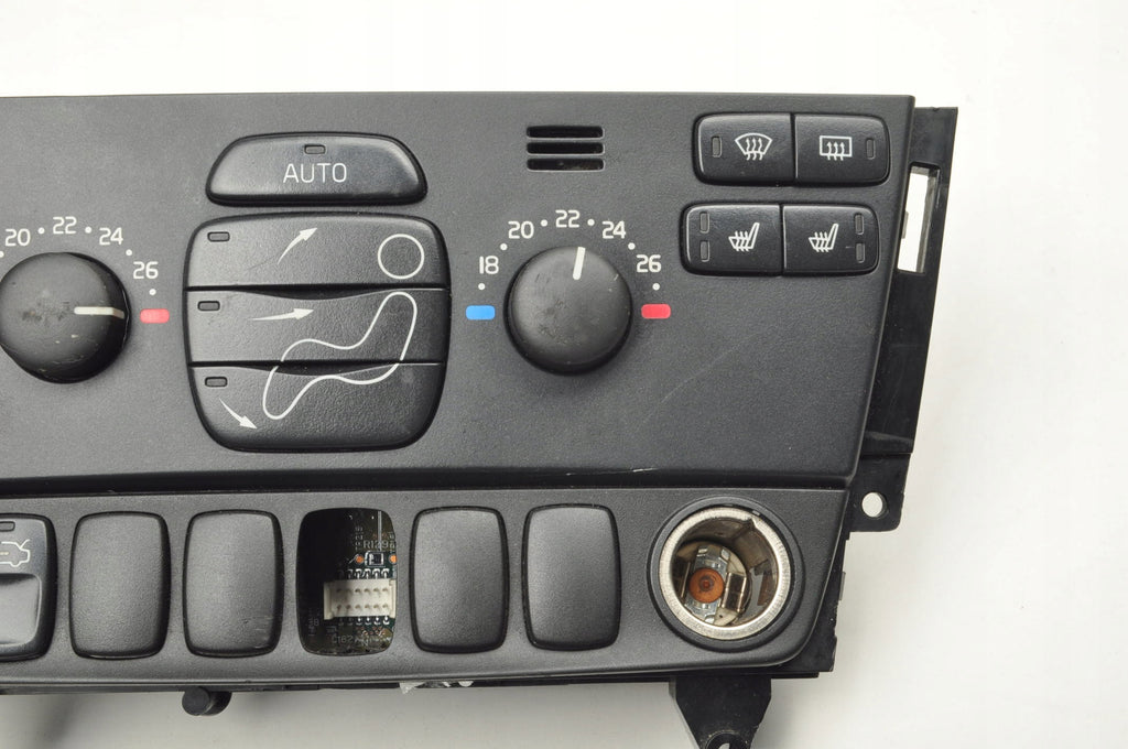 VOLVO S60 AND V70 XC70 PANEL AIR CONDITIONING SWITCH 30746023