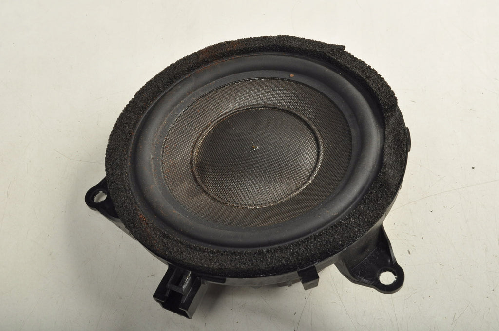 VOLVO S60 AND V70 XC70 SPEAKER 3533907