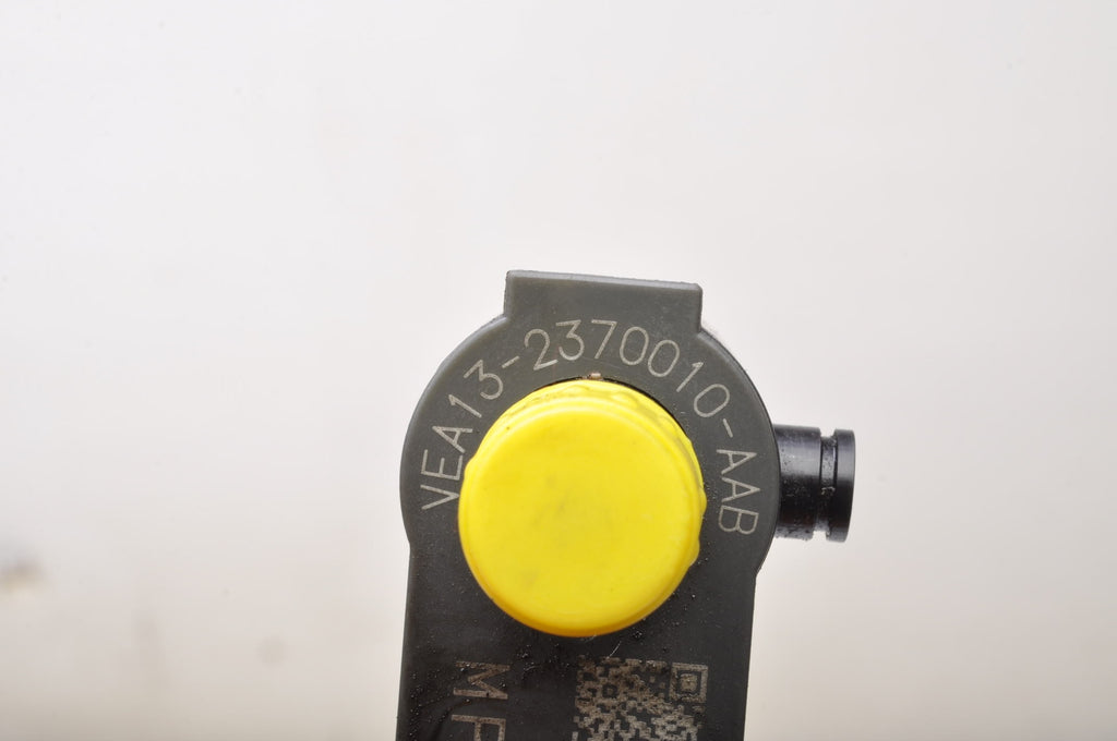 VOLVO S60 II 2.0 D4 INJECTION INJECTOR VEA13-2370010-AAB