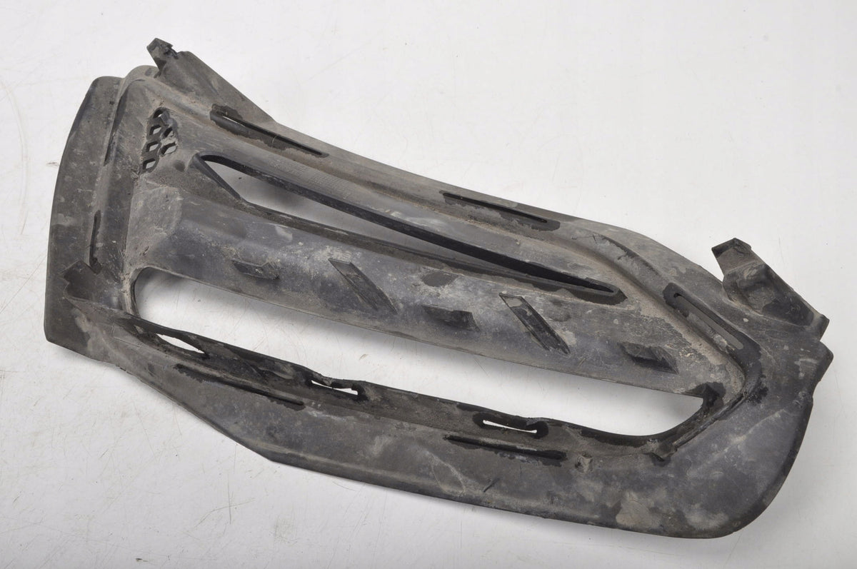 VOLVO S60 II FRAME HALOGEN GRILLE RIGHT 31383155