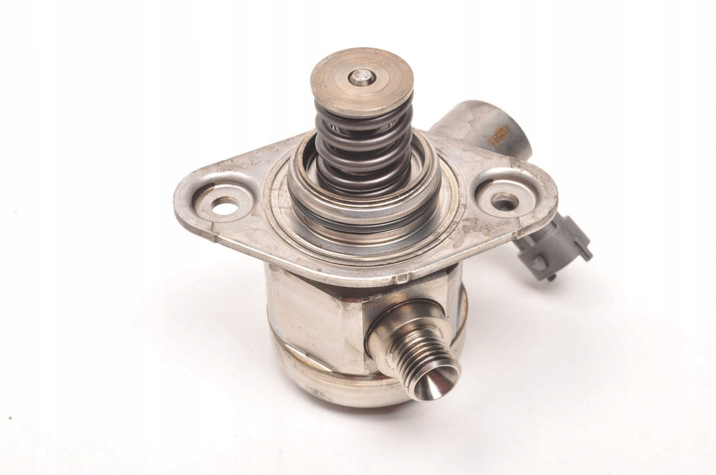 VOLVO S60 II FUEL PUMP BM5G-9D376-BB 0261520140