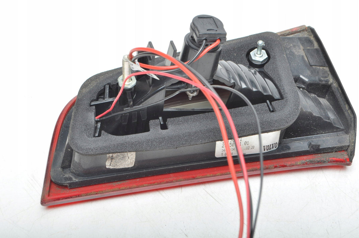VOLVO S60 II LAMP LEFT REAR FLAP 30796271