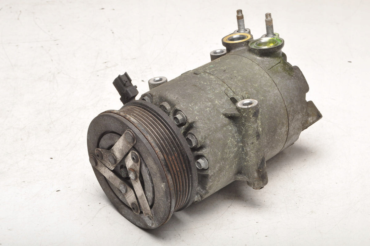 VOLVO S60 II V60 1.6 T3 150KM AIR CONDITIONING COMPRESSOR 31332616