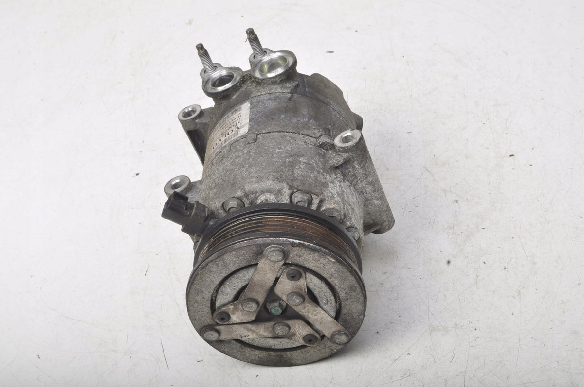 VOLVO S60 II V60 1.6 T3 AIR CONDITIONING COMPRESSOR 31332616