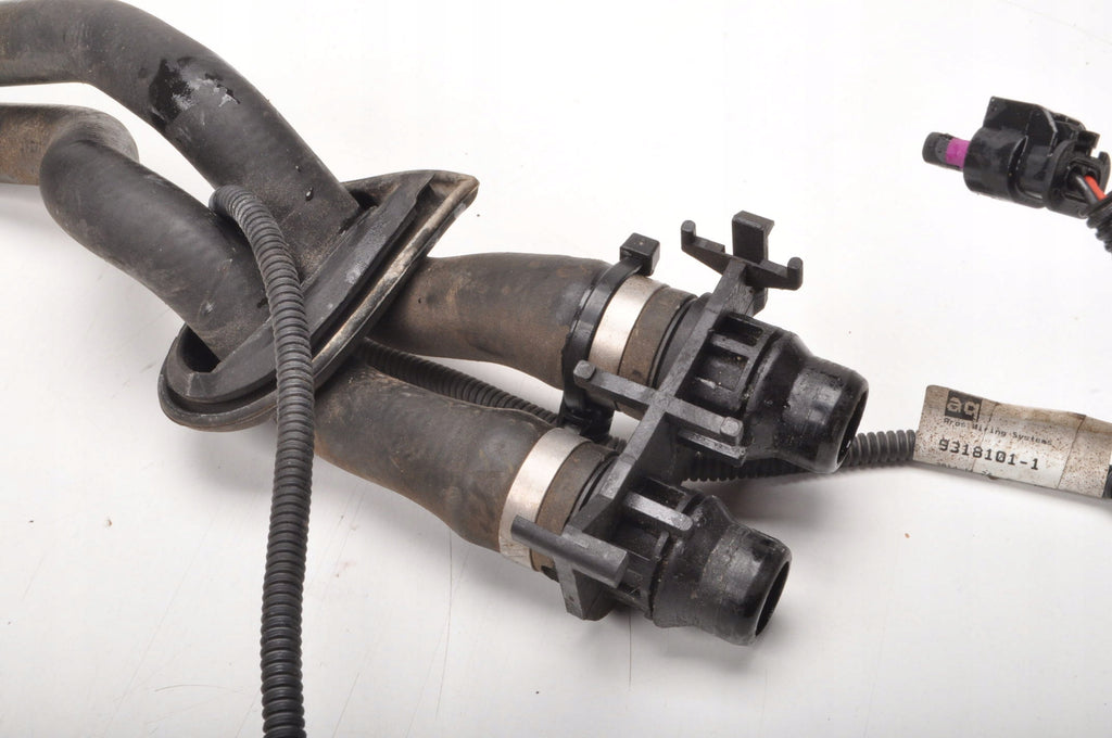 VOLVO S60 II V60 2.0 16V D4 181KM PIPE WATER LINE 31368175