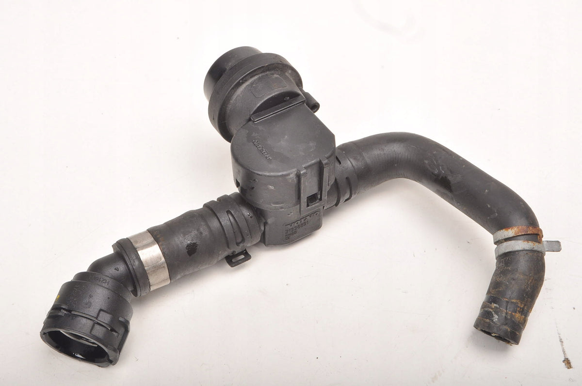 VOLVO S60 II V60 2.0 D4 181KM PIPE WATER LINE 31338891