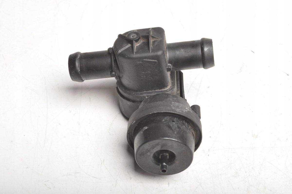 VOLVO S60 II V60 2.0 D4 181KM PIPE WATER LINE 31338891