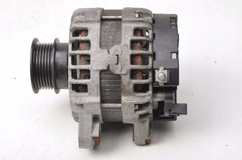 VOLVO S60 II V60 2.0 D4 190KM ALTERNATOR 30659580