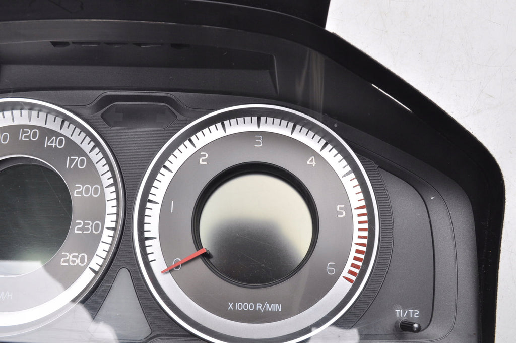 VOLVO S60 II V60 2.4 D5 COUNTER CLOCKS 31343330AA EU