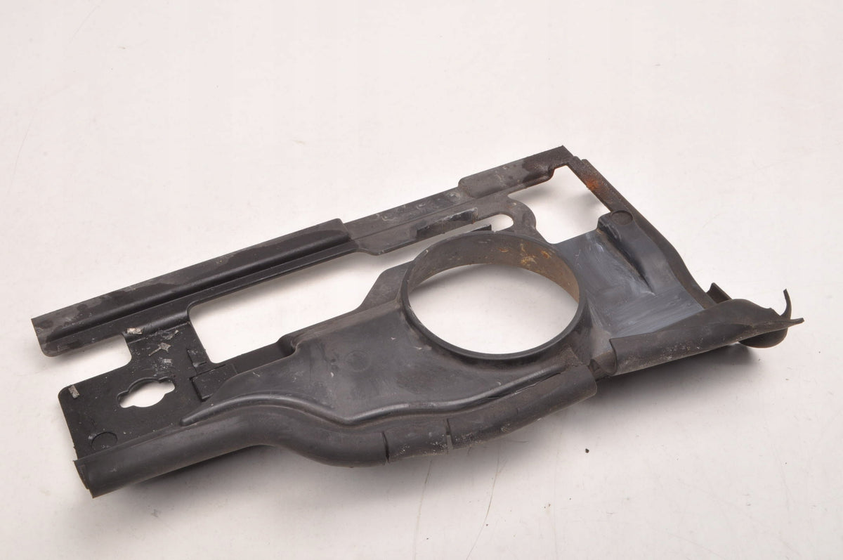VOLVO S60 II V60 AIR STEERING WHEEL RIGHT CATCHER 31290776