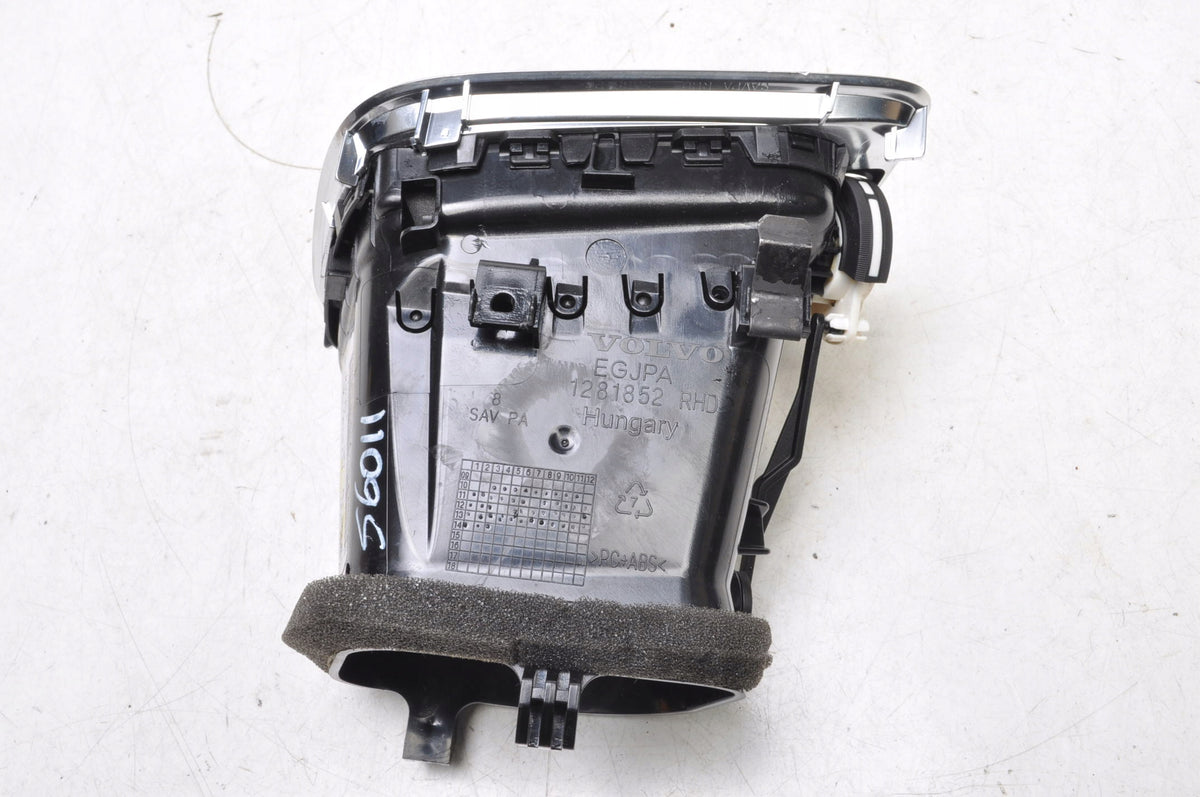 VOLVO S60 II V60 AIR VENT LEFT 1281852 LIFT UK
