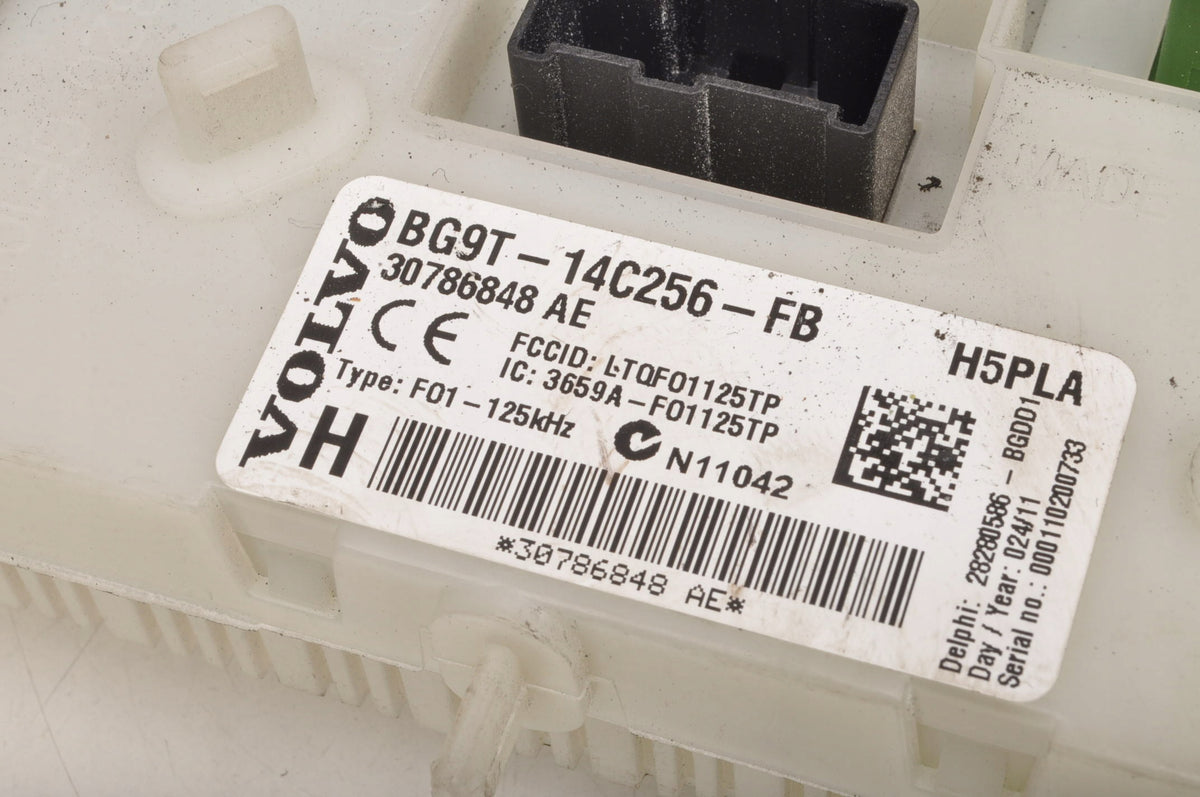 VOLVO S60 II V60 BOX MODULE BSI 30786848AE