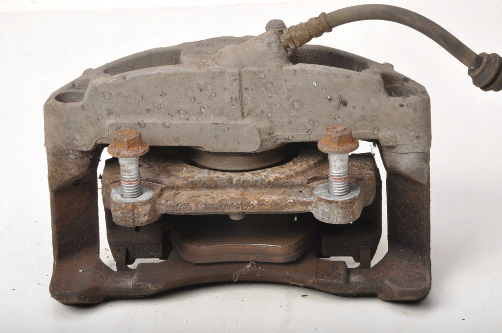 VOLVO S60 II V60 BRAKE CALIPER RIGHT FRONT 946