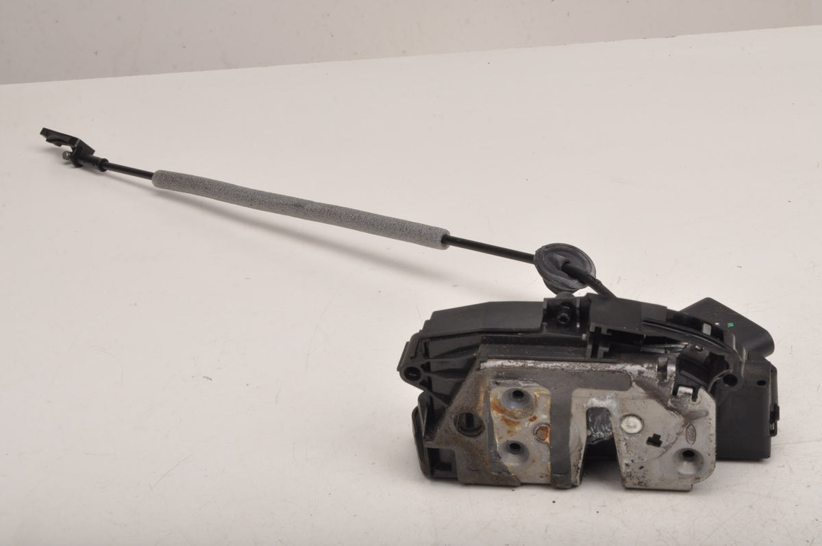 VOLVO S60 II V60 DOOR LOCK RIGHT FRONT P1 31301740