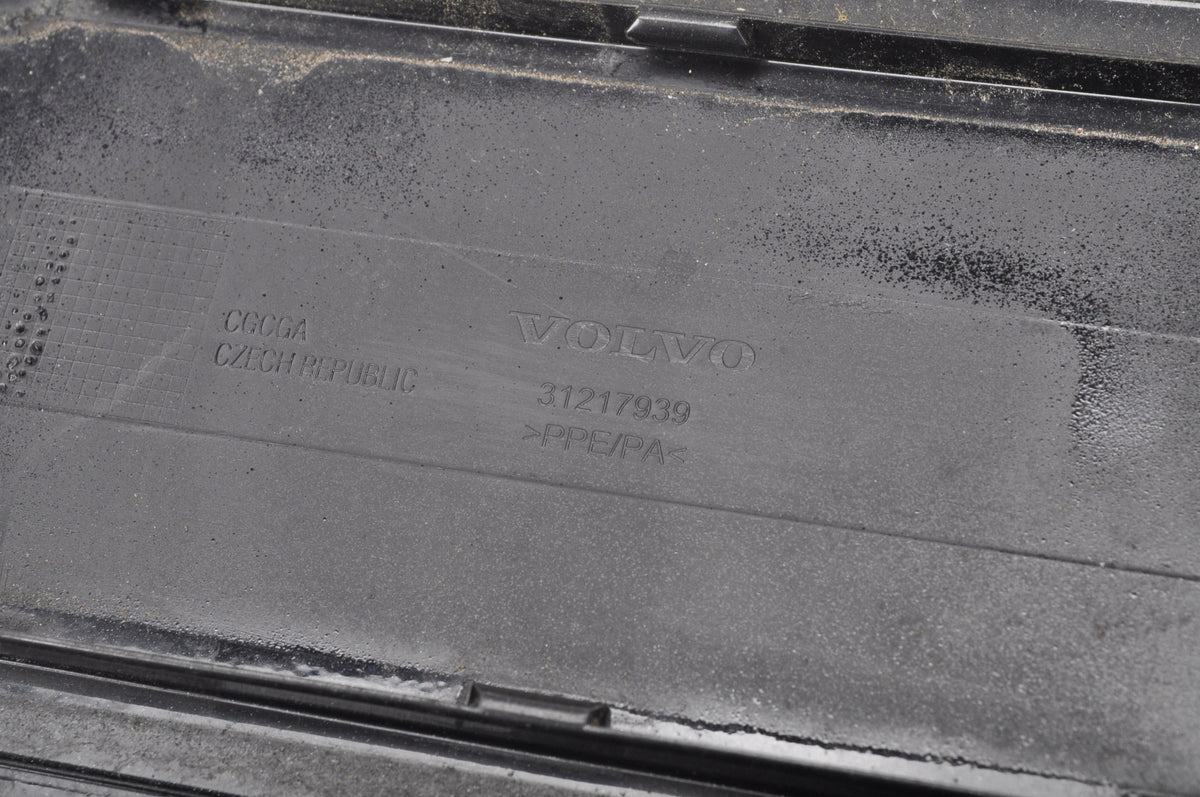 VOLVO S60 II V60 FUEL FILLER FLAP 31217939