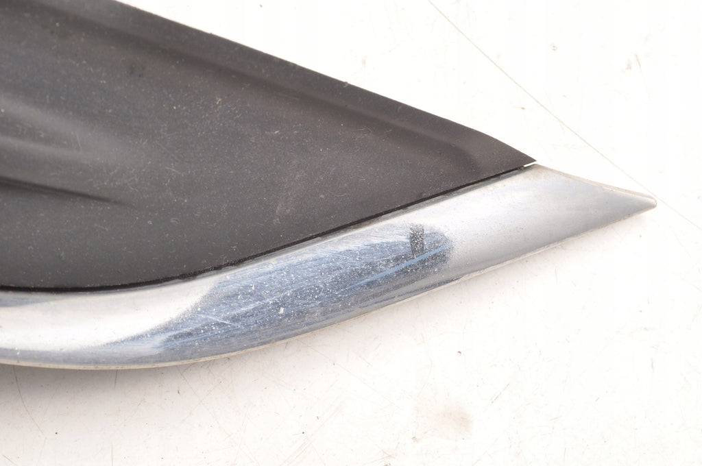 VOLVO S60 II V60 GRILLE DUMMY BUMPER RIGHT LIFT 31323851