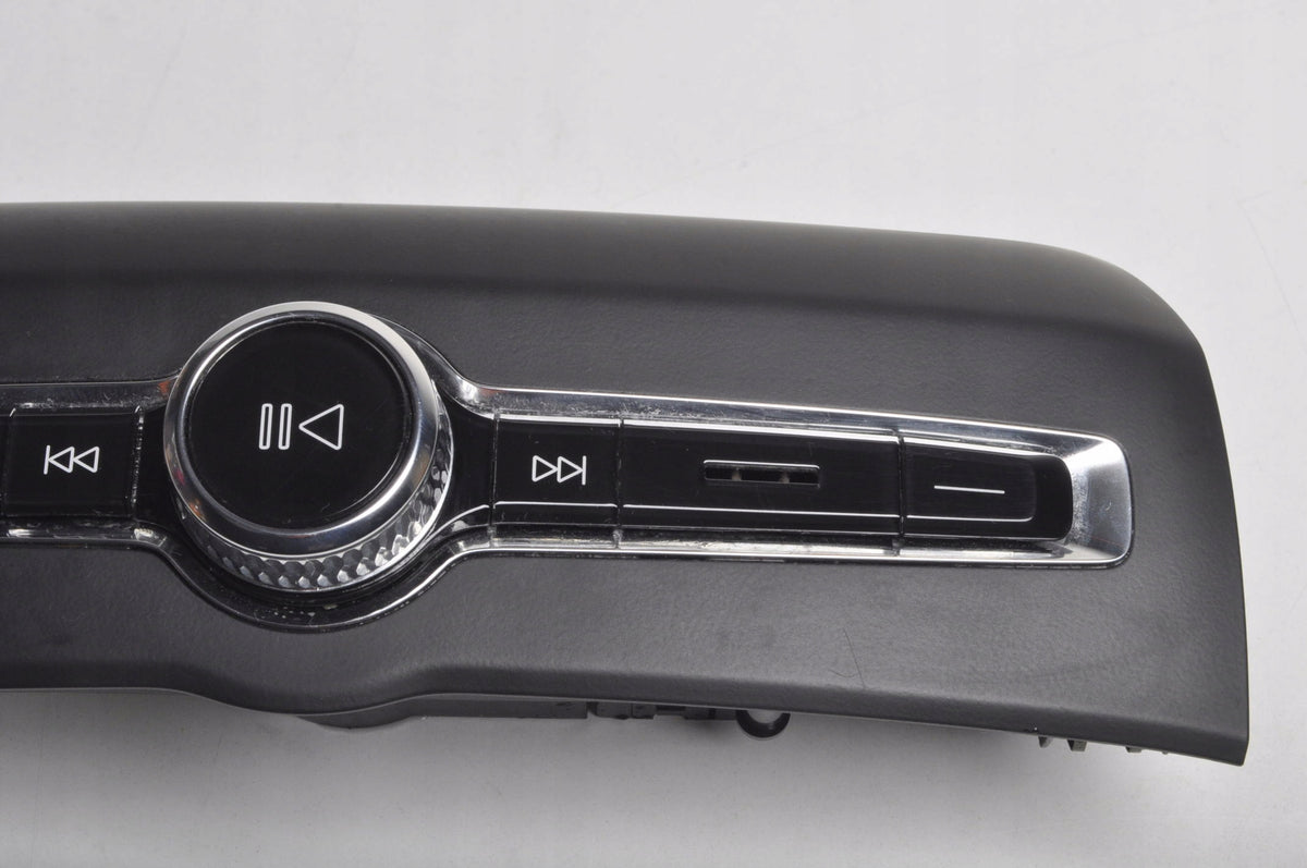 VOLVO S60 II V60 II XC60 II RADIO PANEL 31398846