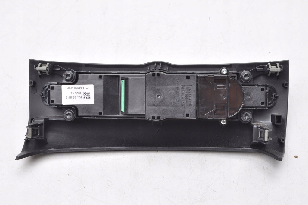 VOLVO S60 II V60 II XC60 II RADIO PANEL 31398846