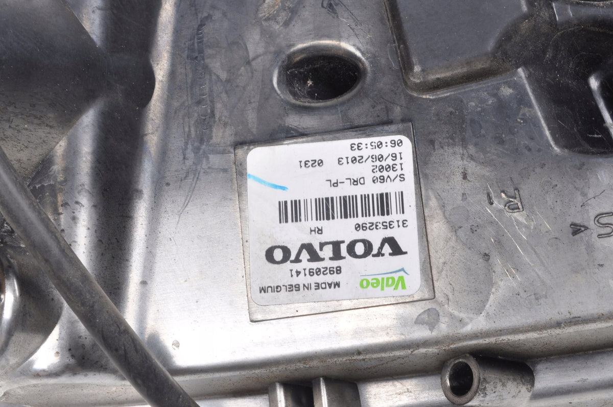 VOLVO S60 II V60 LED LAMP 31353290 RIGHT