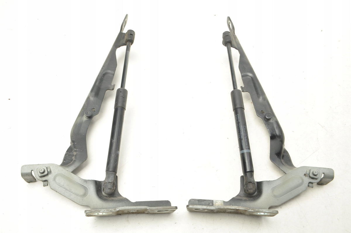 VOLVO S60 II V60 MASK HINGE LEFT RIGHT SET 30799179 30799178