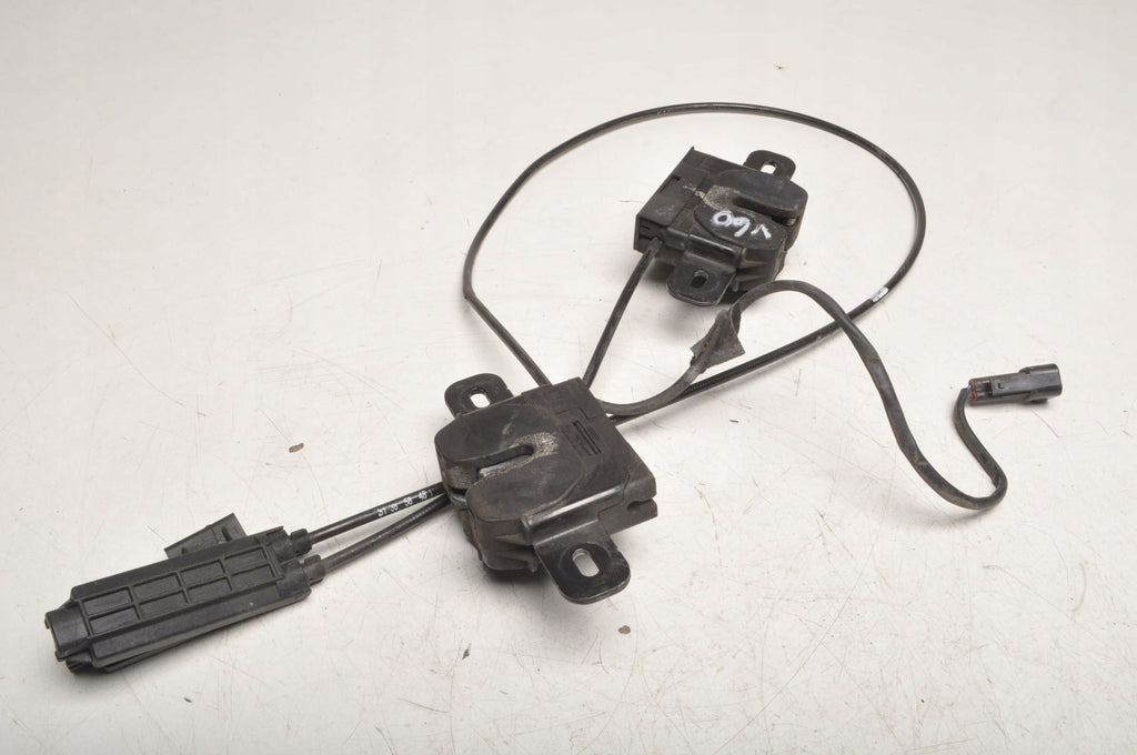 VOLVO S60 II V60 MASK LOCK SET