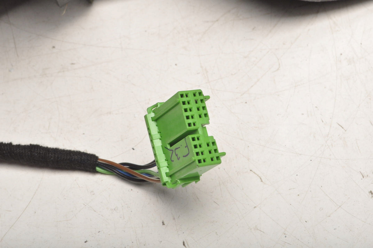 VOLVO S60 II V60 MIRROR RIGHT ELECTRIC 6 PIN