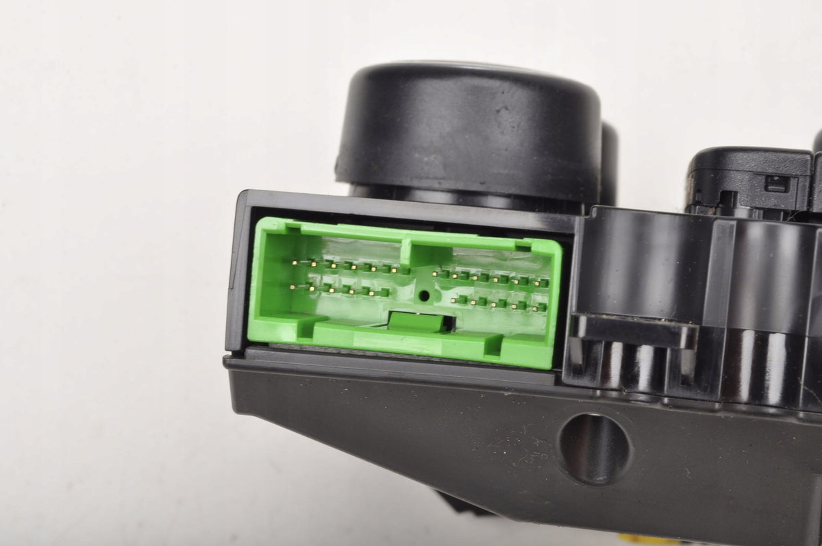 VOLVO S60 II V60 PANEL AIR CONDITIONING SWITCH 30795265