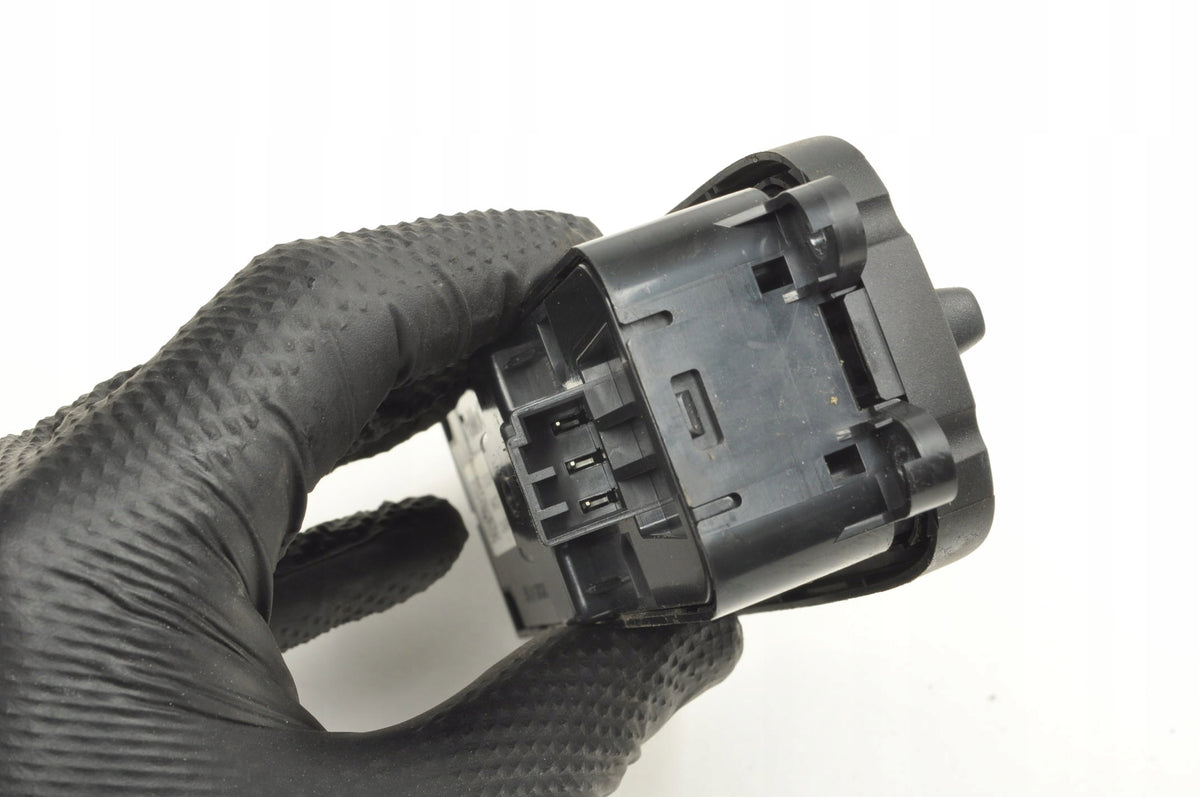 VOLVO S60 II V60 PANEL WINDOW SWITCH 31334346
