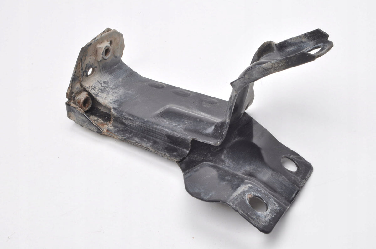 VOLVO S60 II V60 RADIATOR MOUNT 31261931
