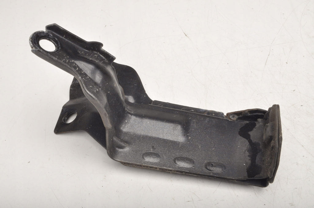 VOLVO S60 II V60 RADIATOR MOUNT LEFT
