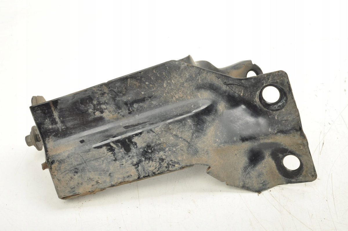 VOLVO S60 II V60 RADIATOR MOUNT RIGHT 31261932
