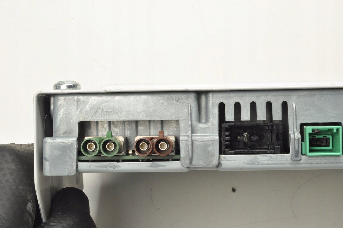 VOLVO S60 II V60 RADIO AMPLIFIER 31328577 30659668