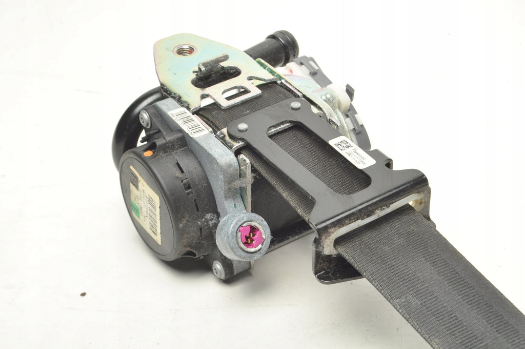 VOLVO S60 II V60 SEAT BELT RIGHT FRONT 39800482