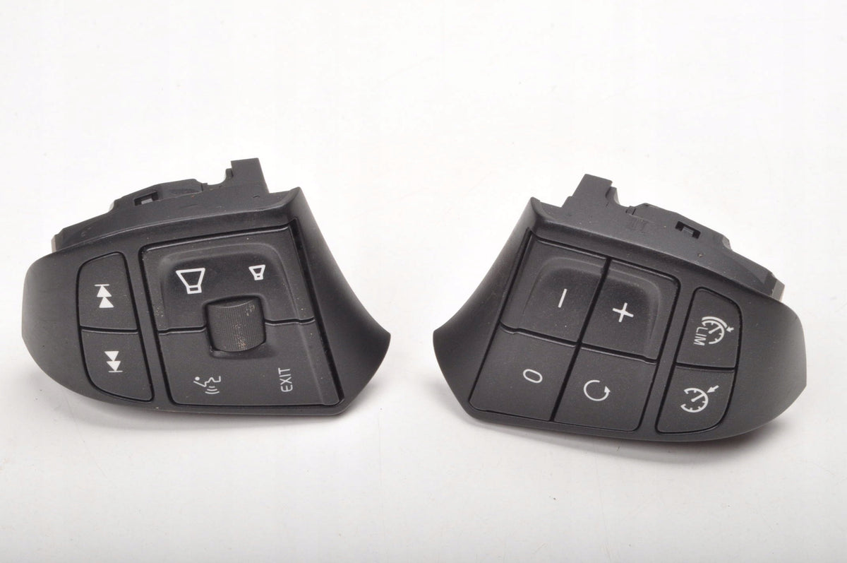 VOLVO S60 II V60 STEERING WHEEL BUTTONS 31334463 31334457