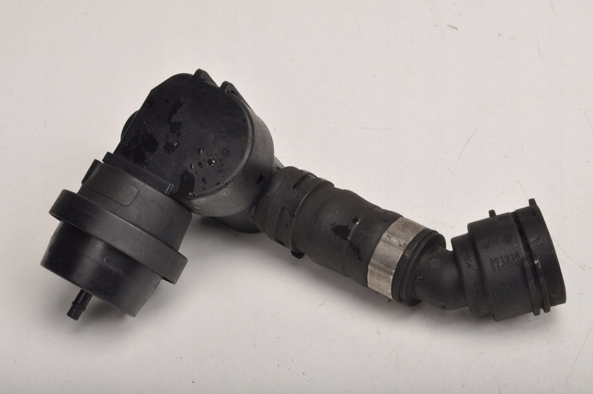 VOLVO S60 II V60 V40 II 2.0 D4 181KM PIPE WATER LINE 31338891