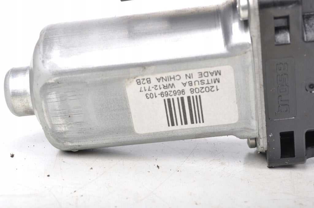 VOLVO S60 II V60 WINDSCREEN MOTOR RIGHT FRONT 966269-103